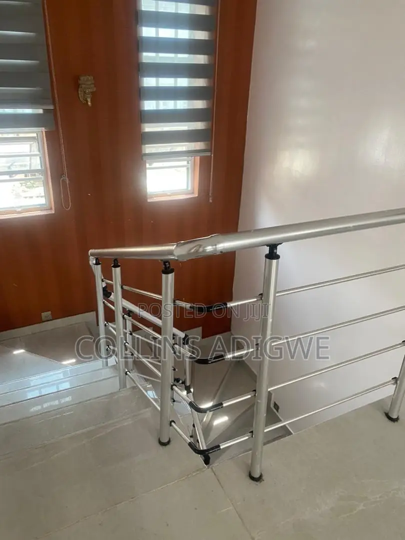 5bdrm Duplex in Osapa Estate for rent