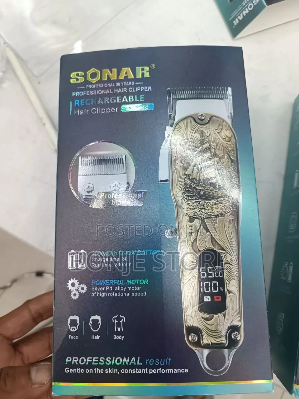 Sonar Professional Rechargeable Hair Clipper Wit LCD Display