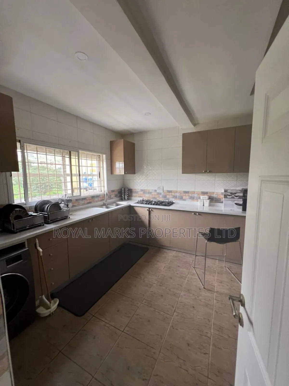 Furnished 3bdrm Duplex in Katampe Extension for rent