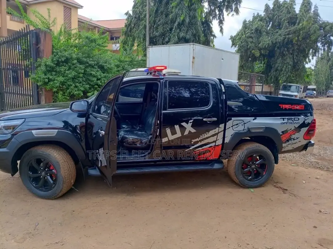Toyota Hilux Available for Rent
