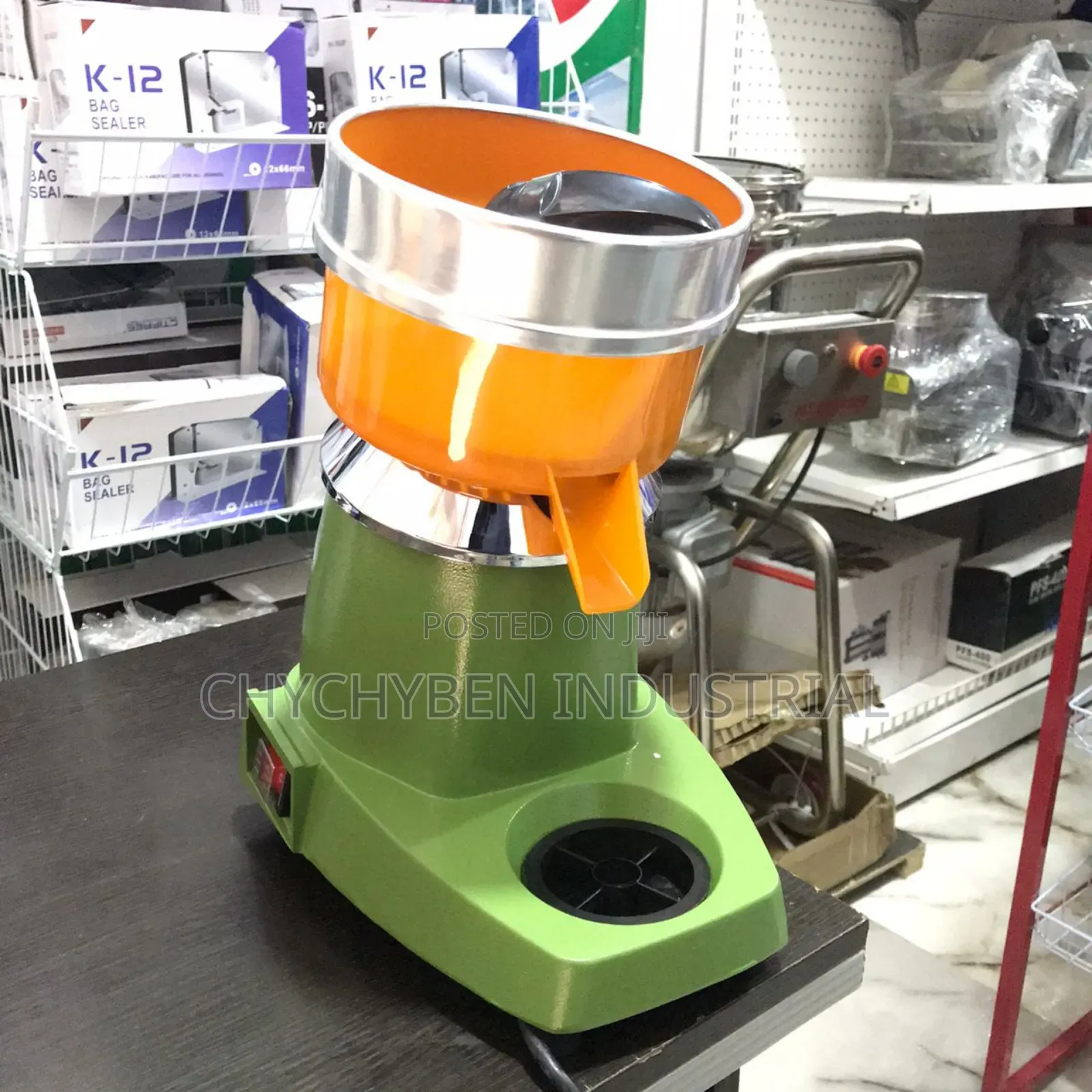 Plastic Electric Orange Juicer