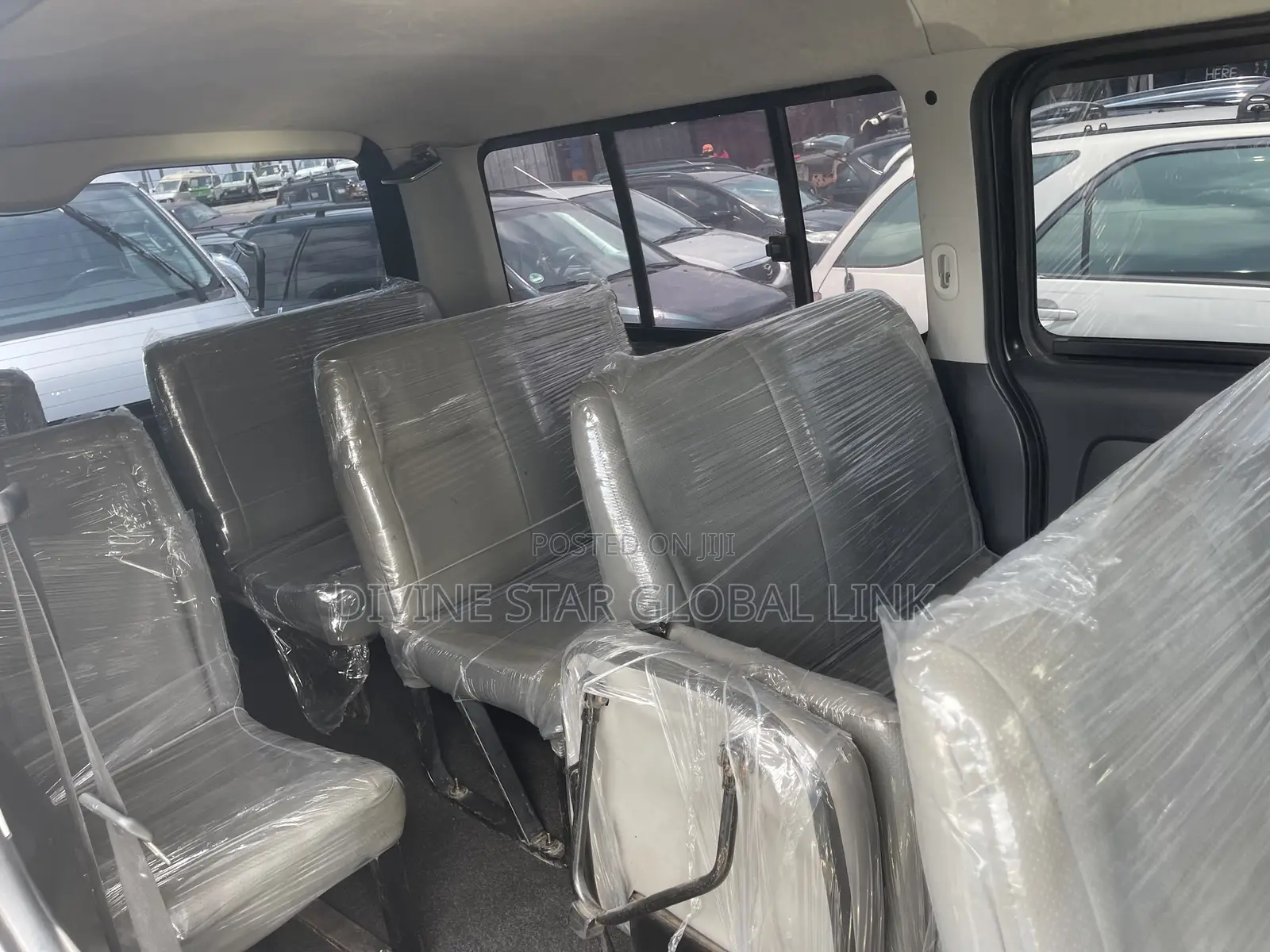 Toyota HiAce 2013 Grey