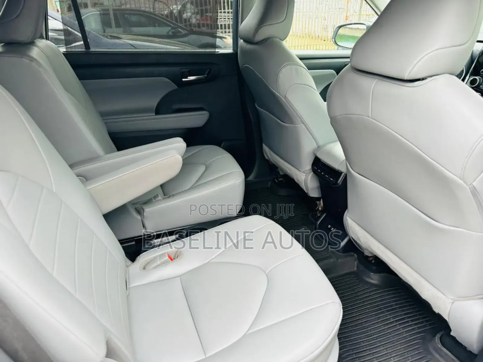 Toyota Highlander 2020 Silver