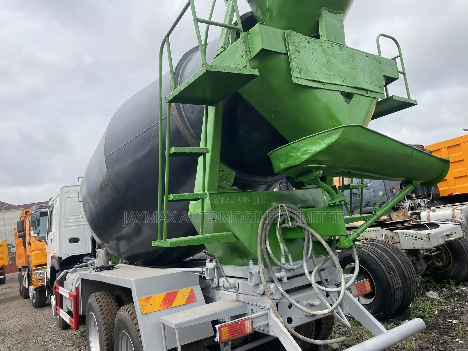 Howo Concrete Mixer