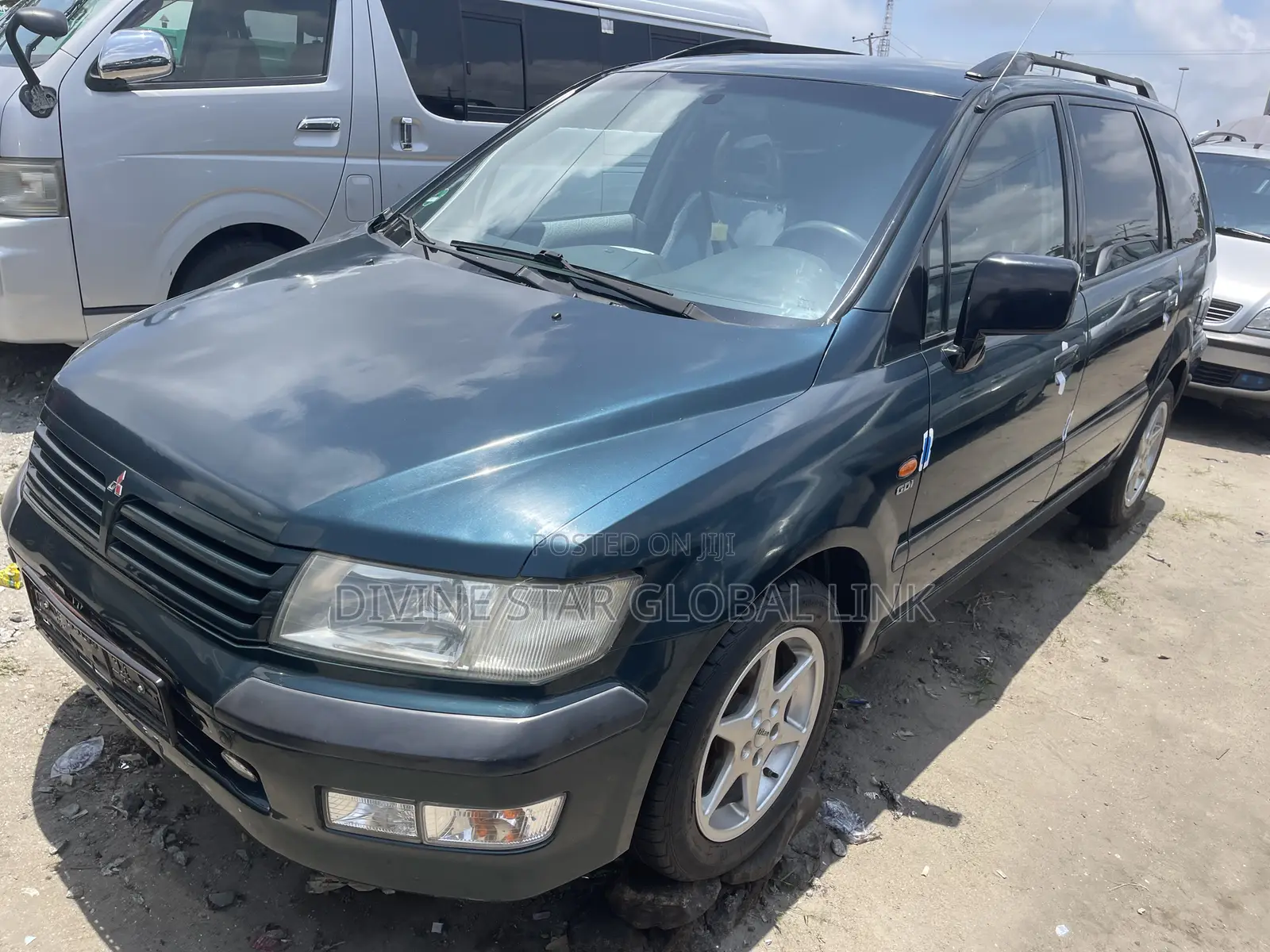 Mitsubishi SpaceWagon 2006 Green