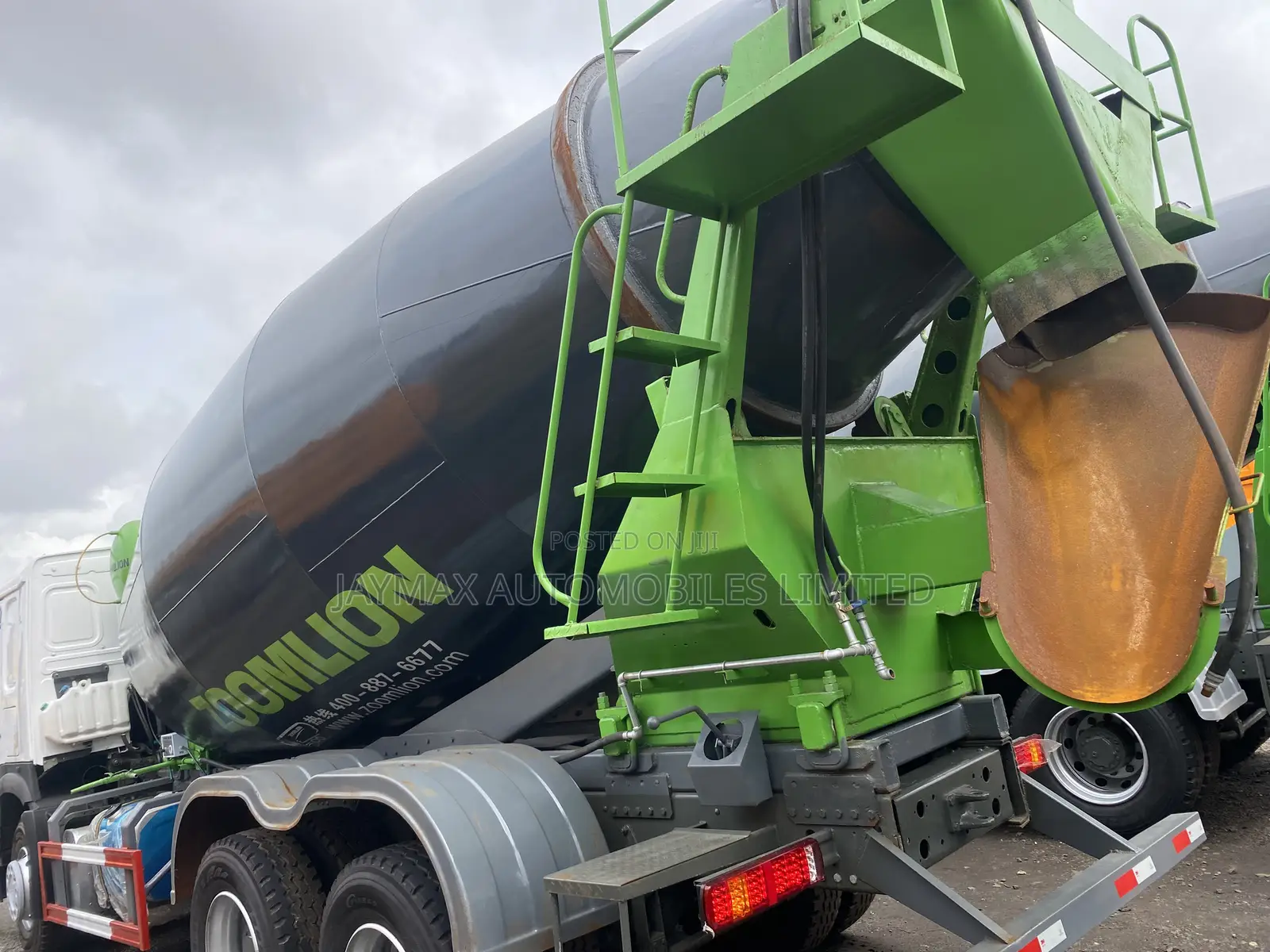Howo 371 Concrete Mixer