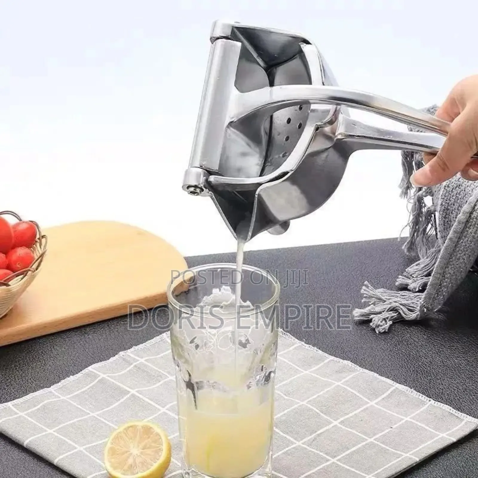 Stainless Steel Manual Citrus Juicer Available Now