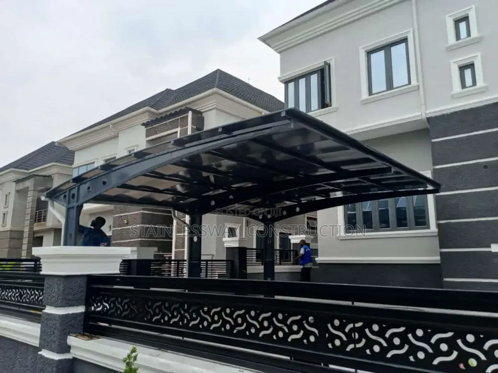 Hip Roof Carport/Dampalon