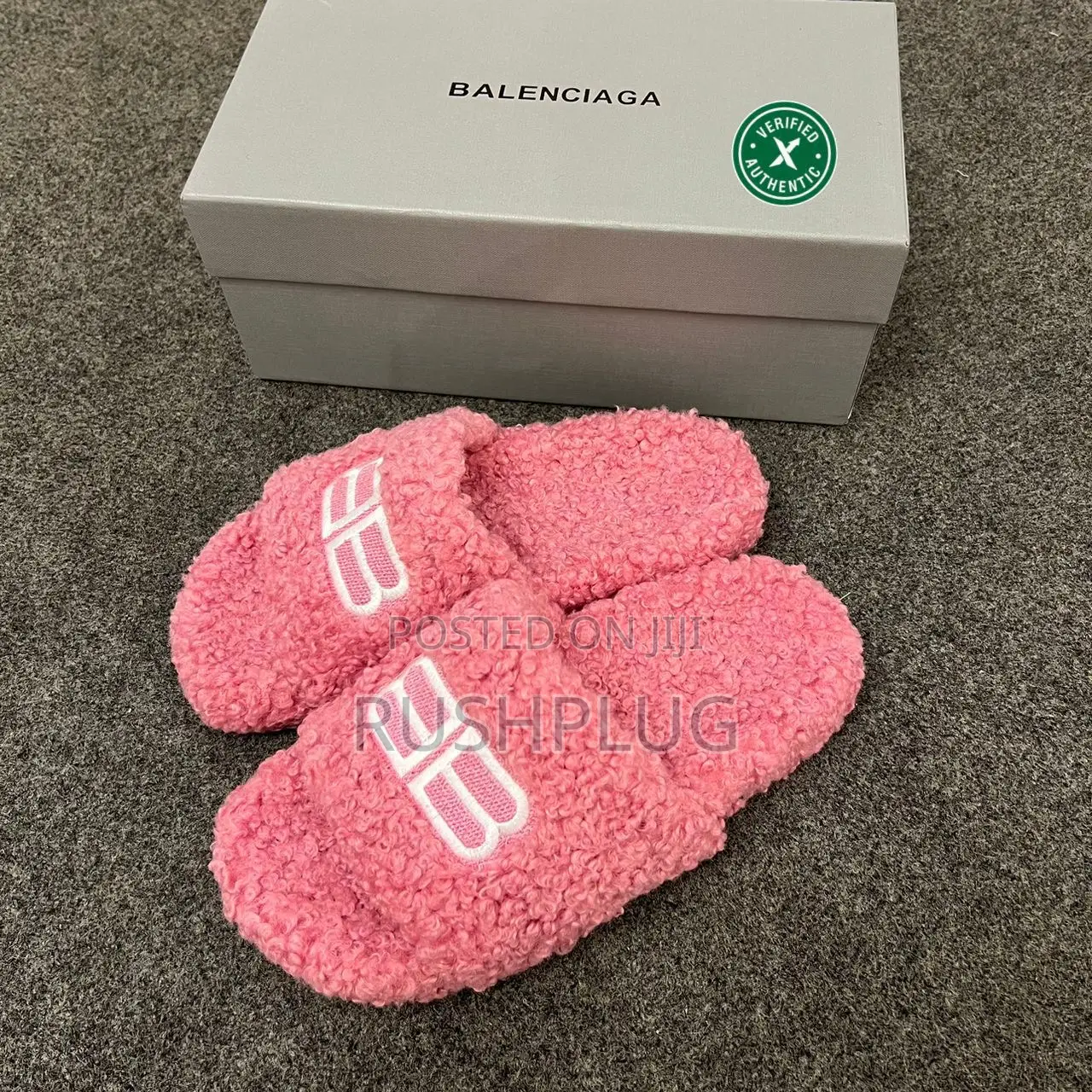 Balenciaga BB Furry Sliders