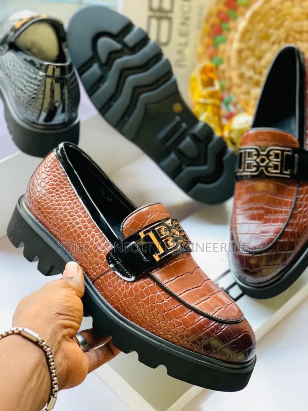 Balenciaga Shoe