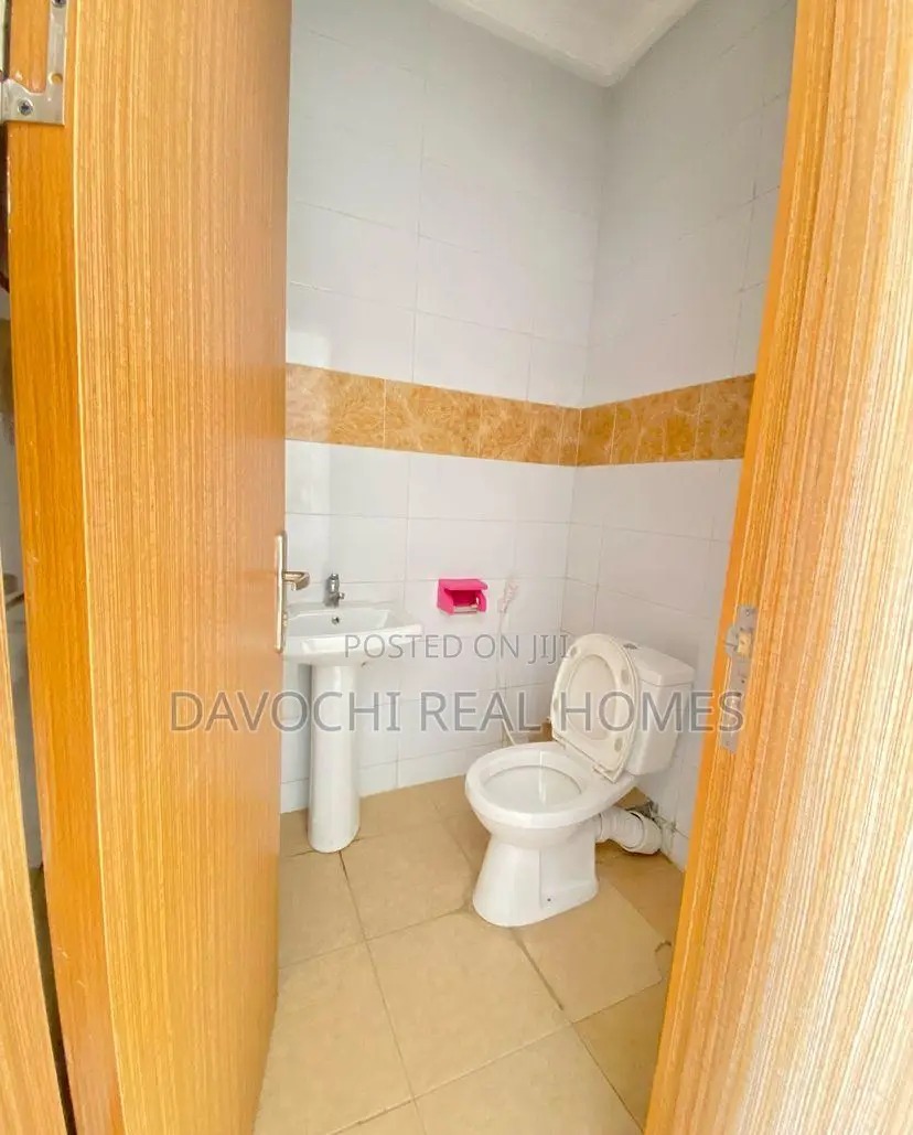 4bdrm Duplex in Osapa london for rent
