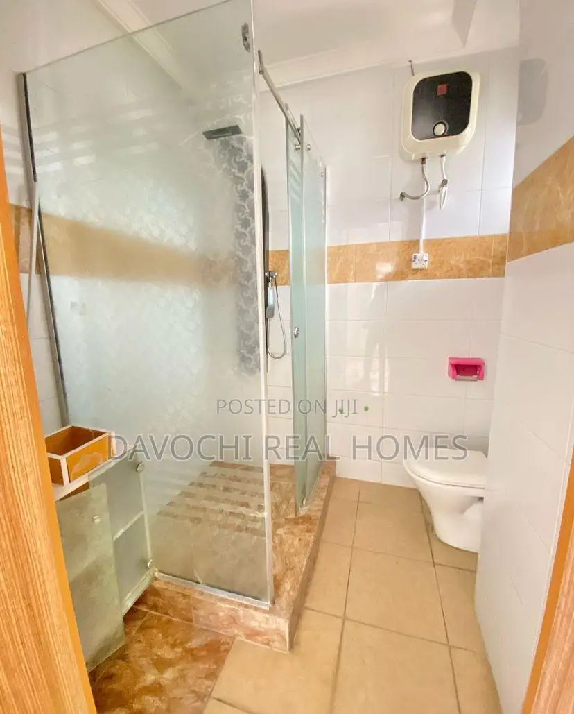 4bdrm Duplex in Osapa london for rent