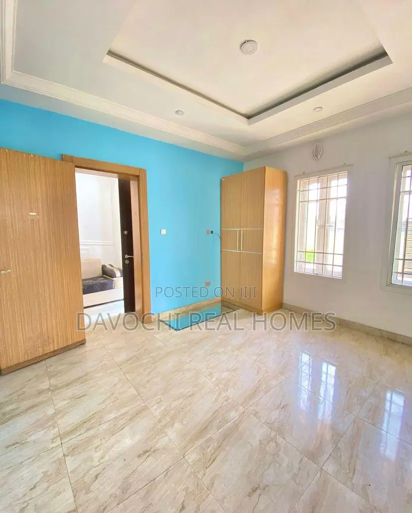 4bdrm Duplex in Osapa london for rent