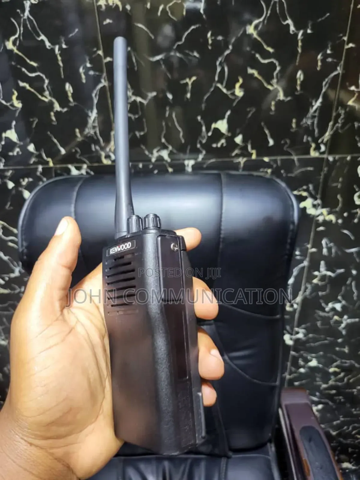 Kenwood Tk-2107 VHF Fm Transceiver