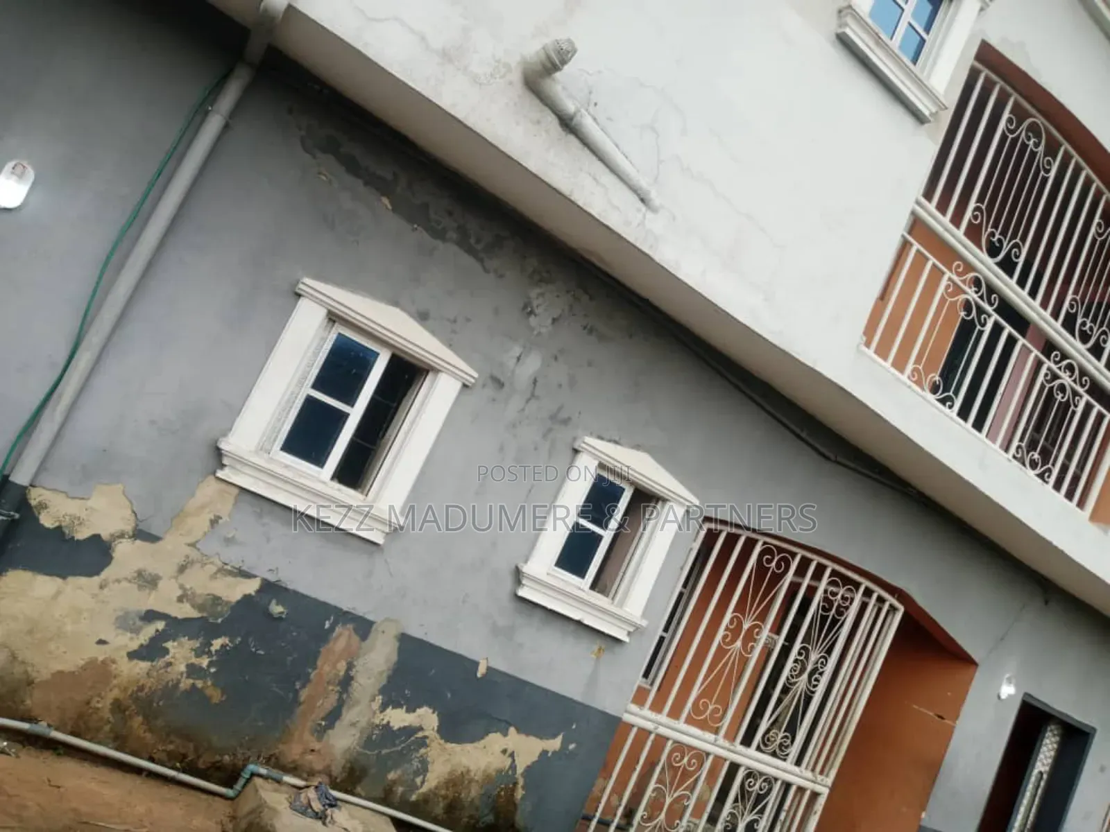 Furnished 6bdrm Duplex in New Umuahia , Abia for sale