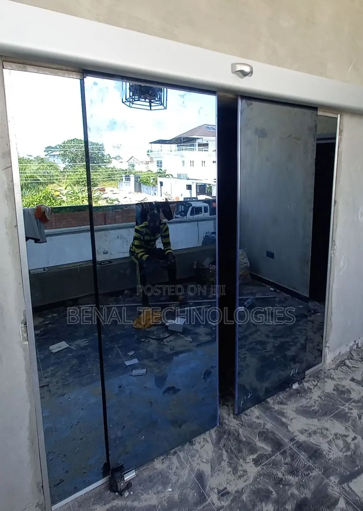 Motion Detecting Auto Sliding Portal