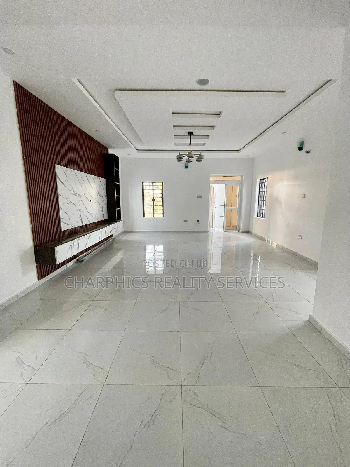 5bdrm Duplex in Ajah for sale