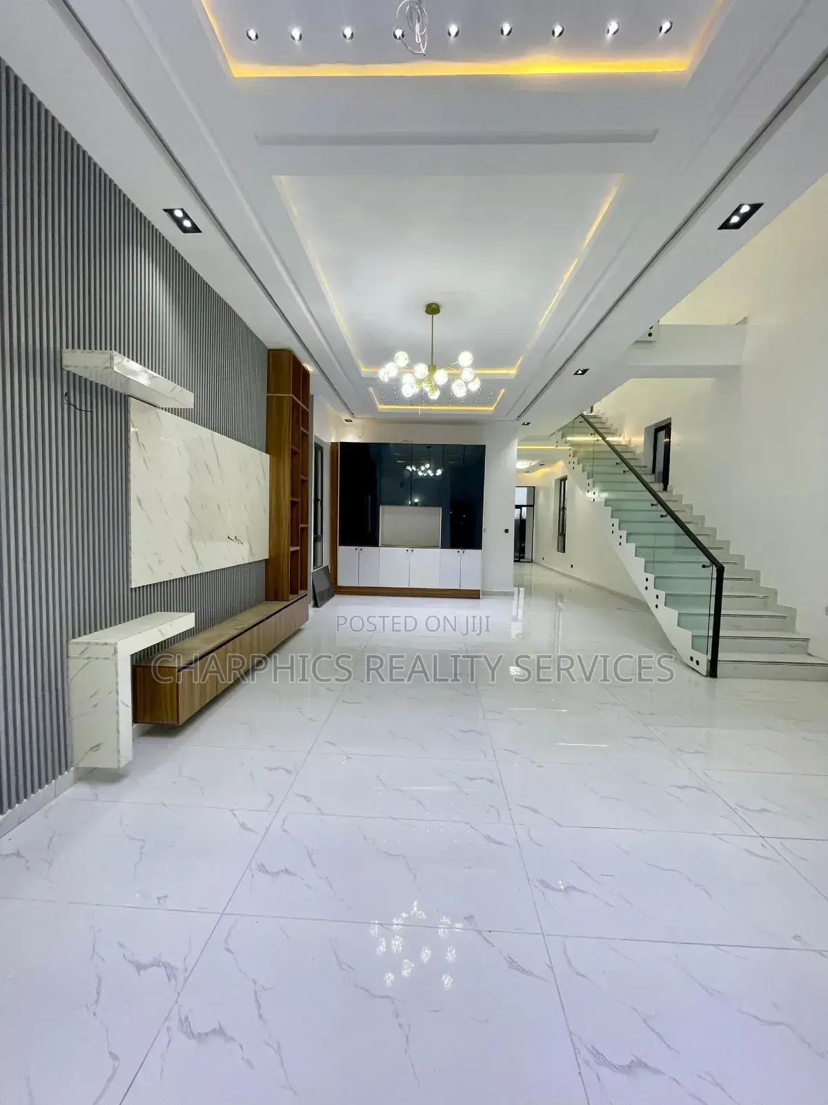 5bdrm Duplex in Ajah for sale