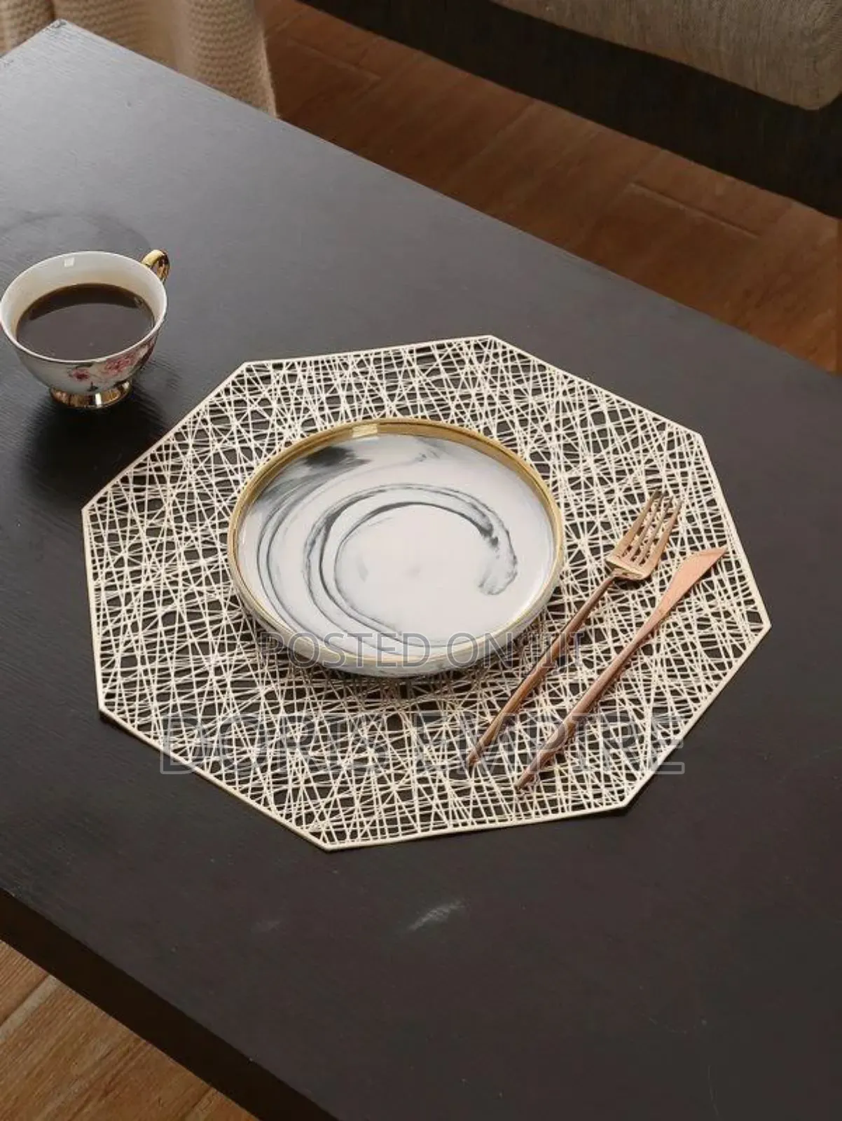 Octagon Design Gold Place Mat Doz