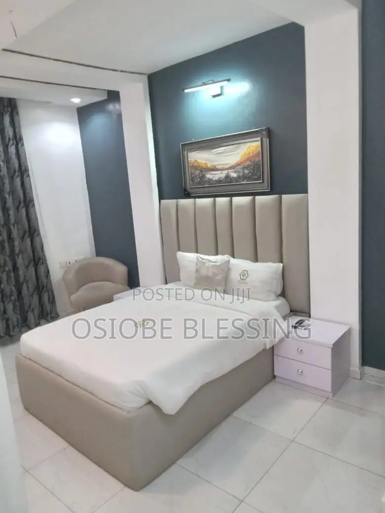 Luxury 3bedrooms With Pool in Benin City(Mak)