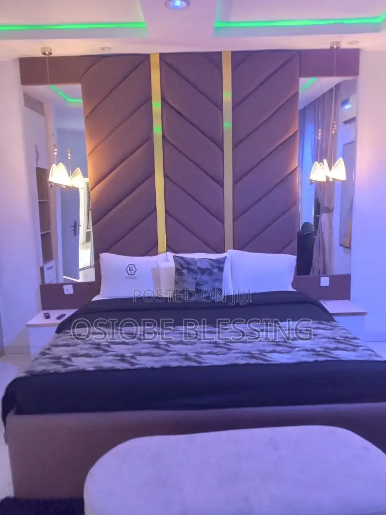 Luxury 3bedrooms With Pool in Benin City(Mak)