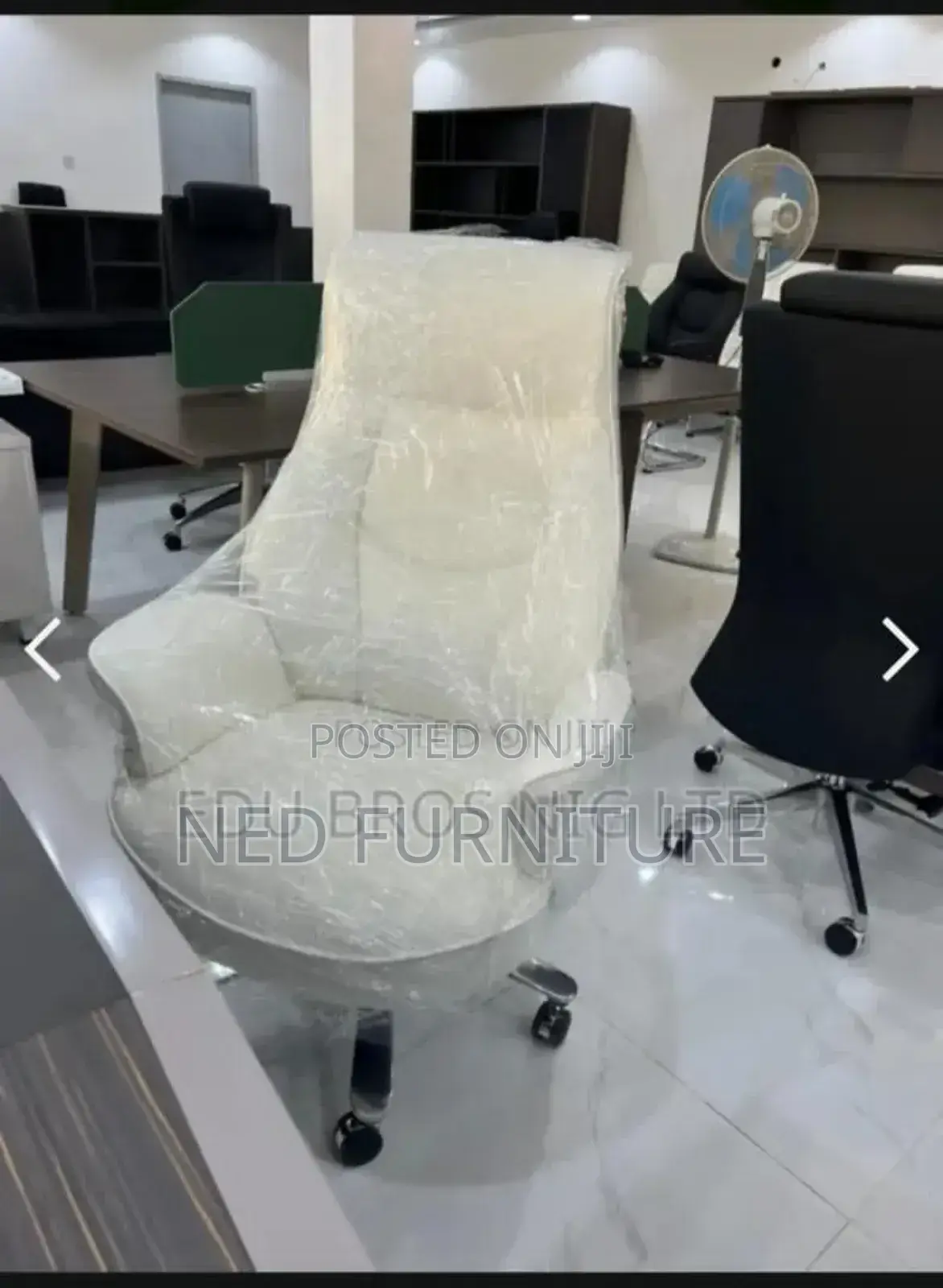 Quality Executive Office Chiar