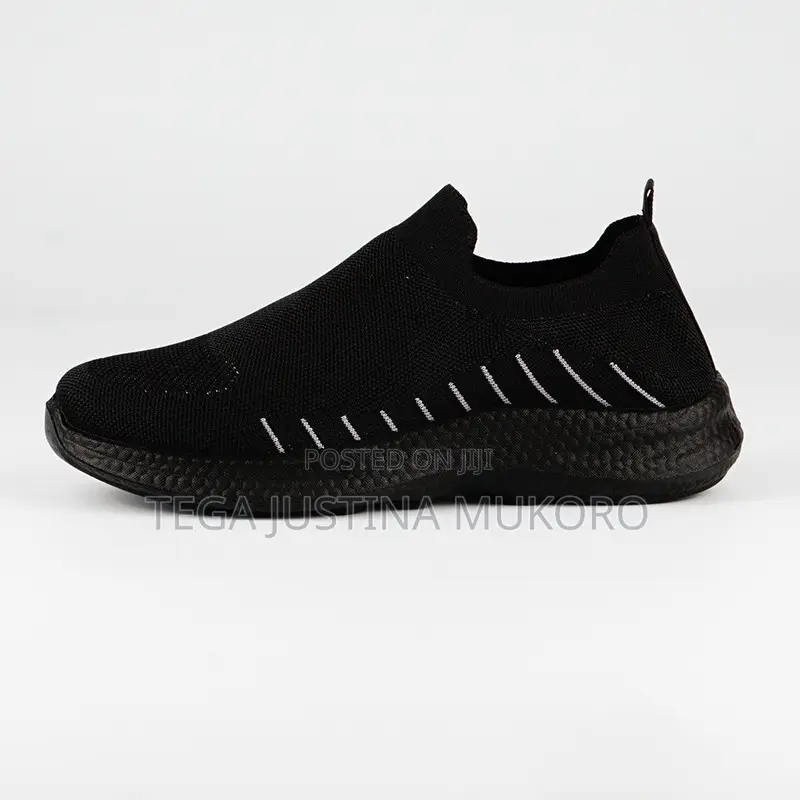 Easy Wear Sneakers