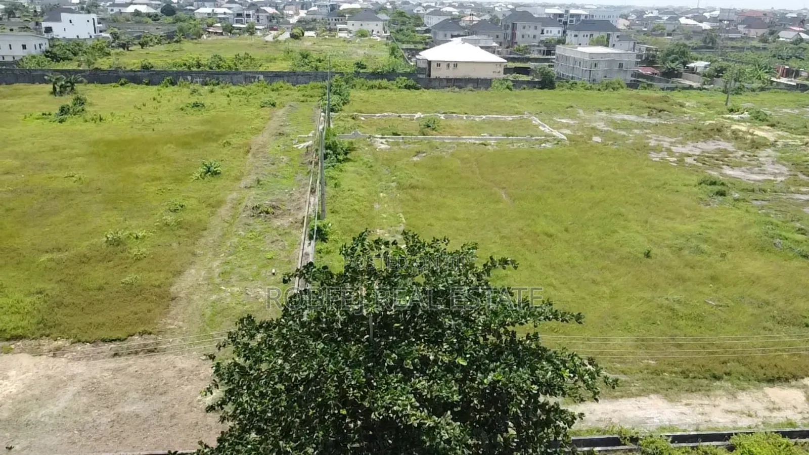 Prime Acreages for Grabs
