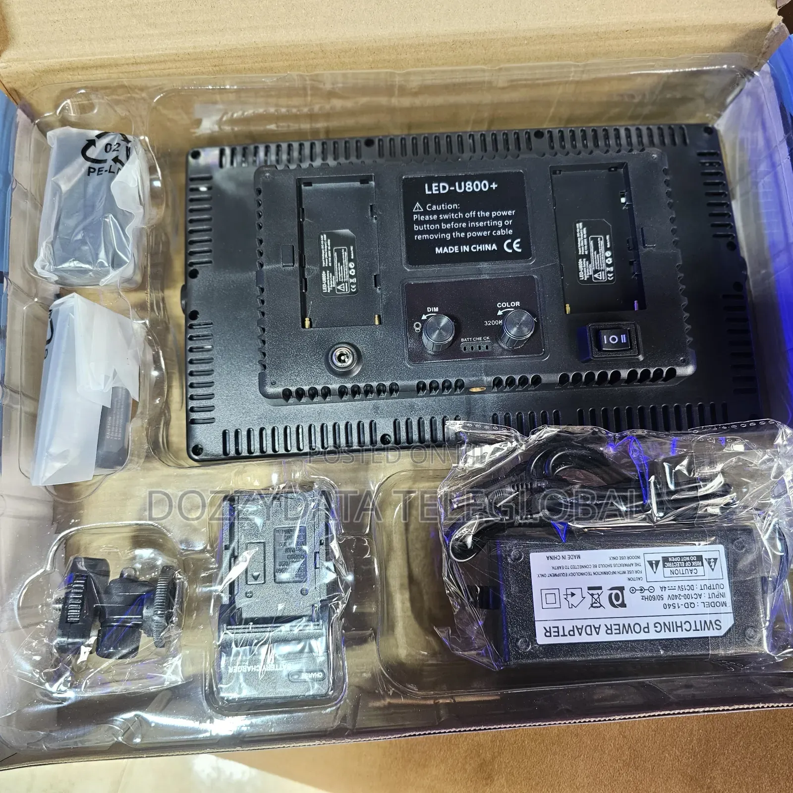 Rechargeable Led Light Kit Pro Led 800, Batteries , Stand