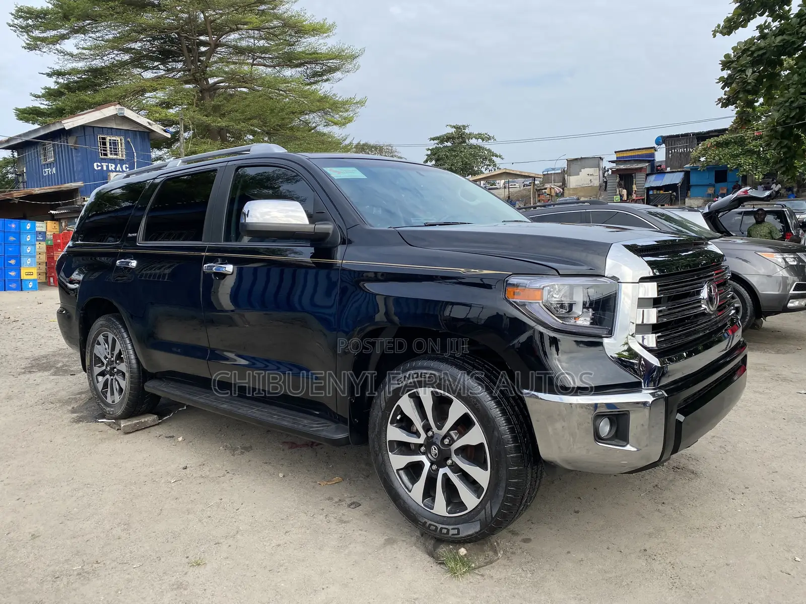 Toyota Sequoia Platinum w/FFV 4x4 2018 Black