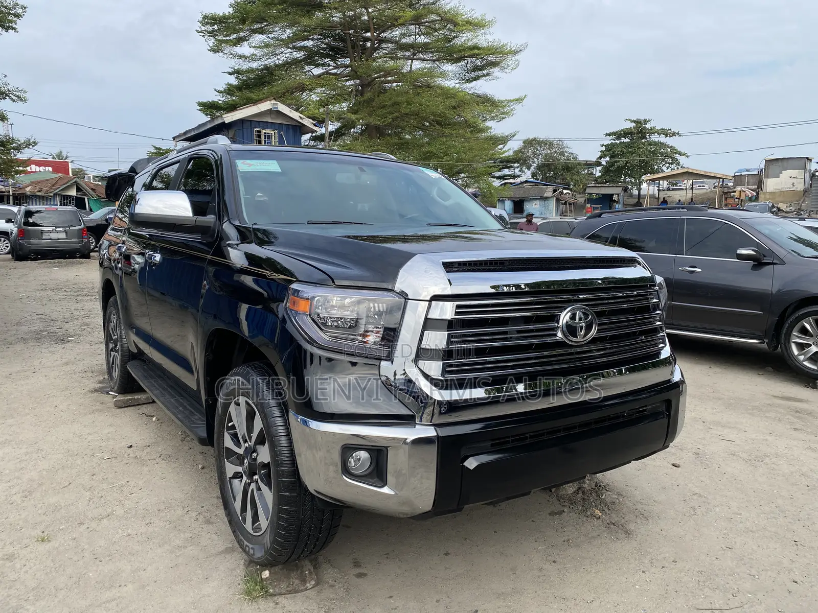 Toyota Sequoia Platinum w/FFV 4x4 2018 Black
