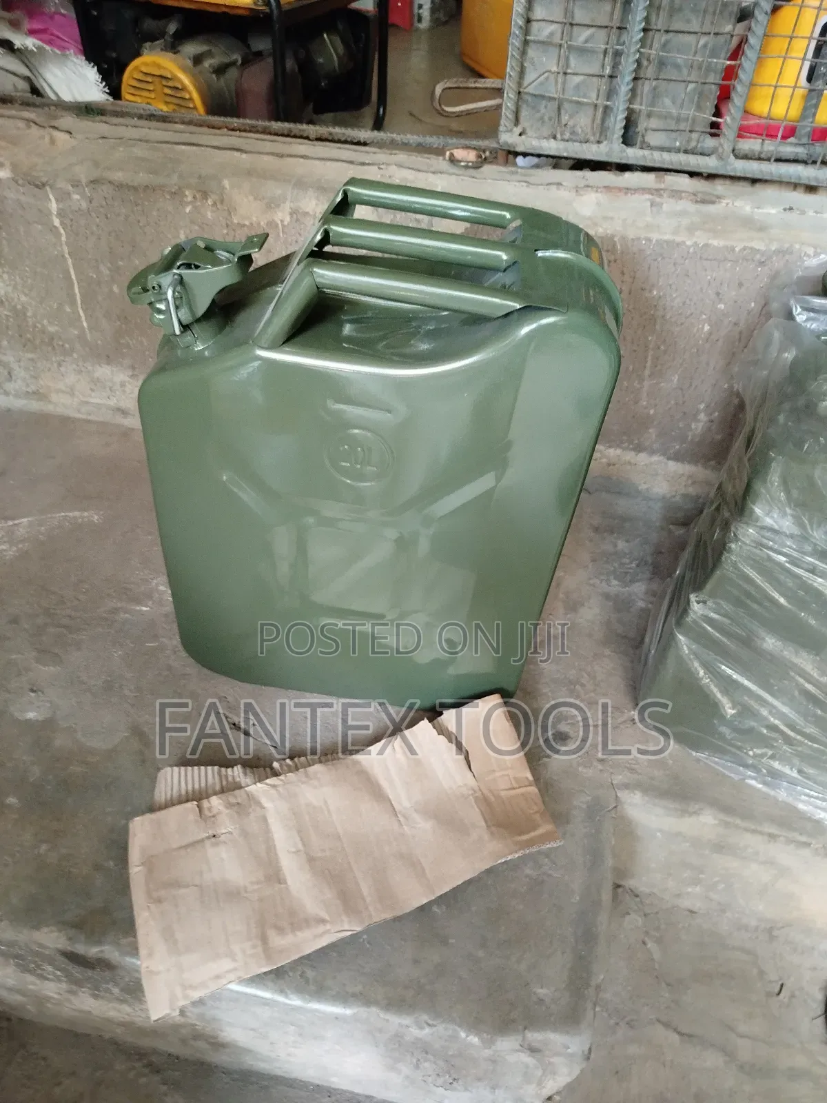 Army Jerycan 20 Liters