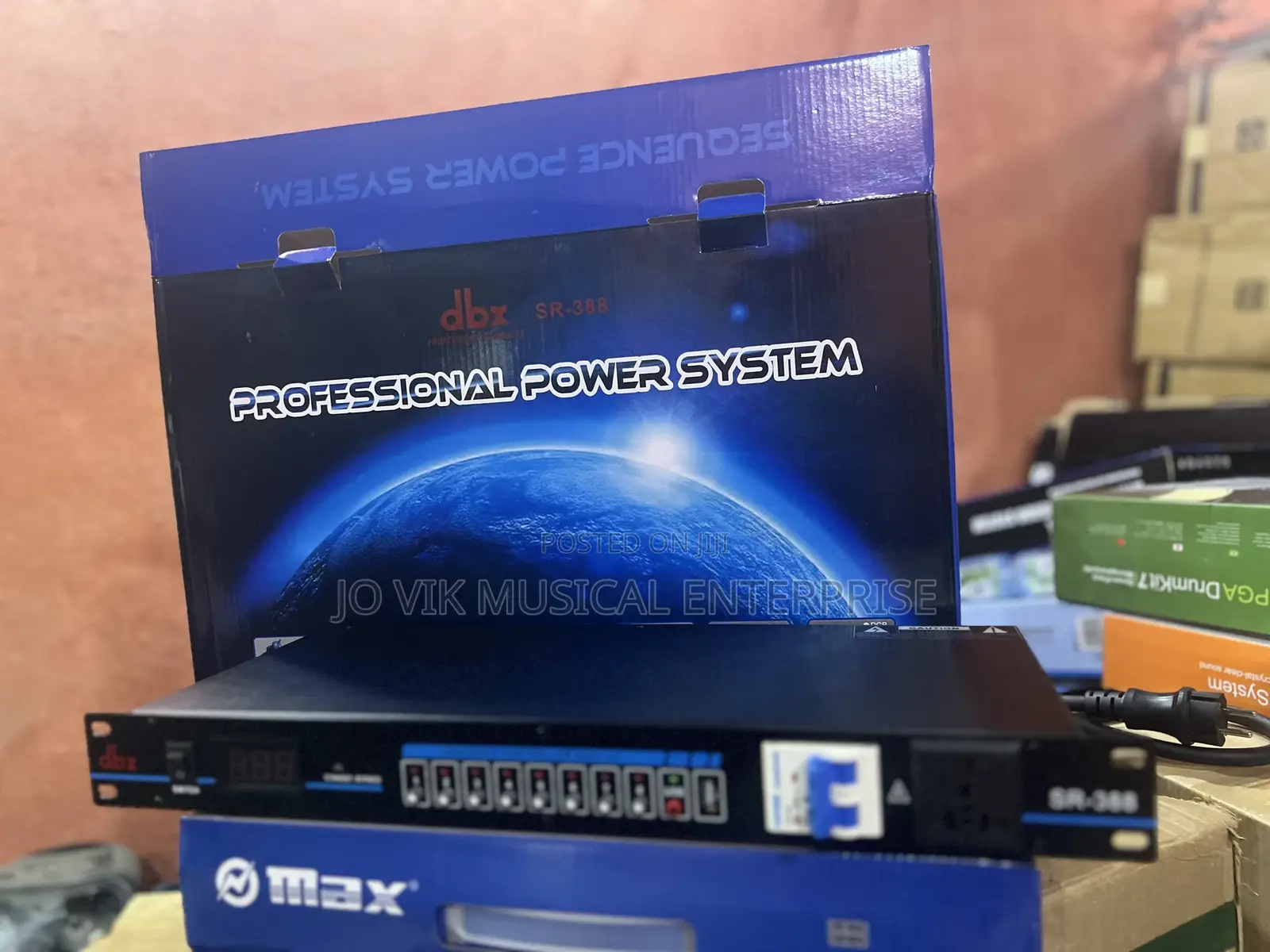 DBX Power Sequence SR-388 With Breaker