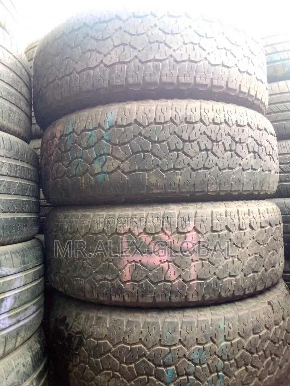 235/65/17 Tire Hankok