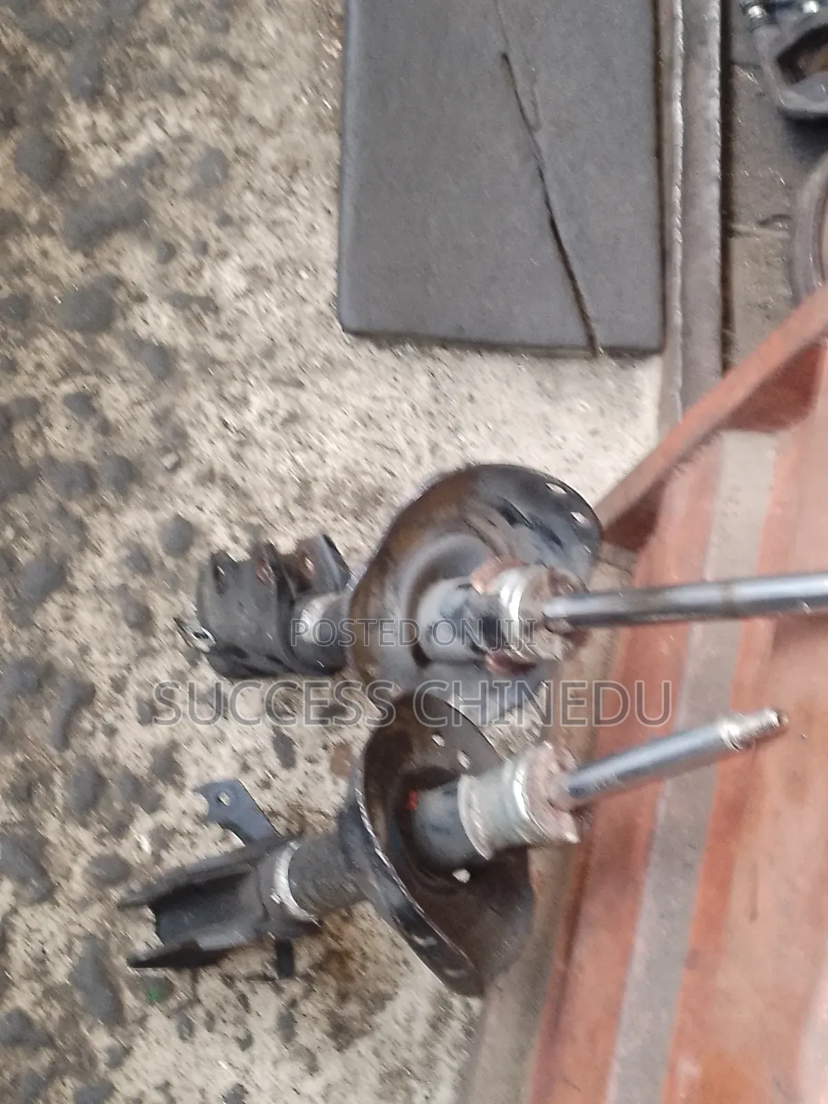 Front Shock for Honda CRV 2008