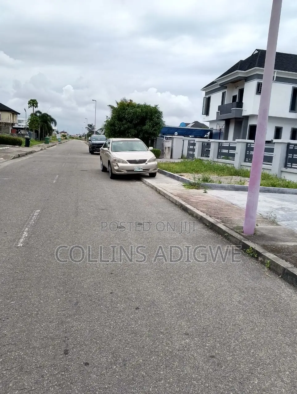 5bdrm Duplex in Royal Garden, Thomas Estate for sale