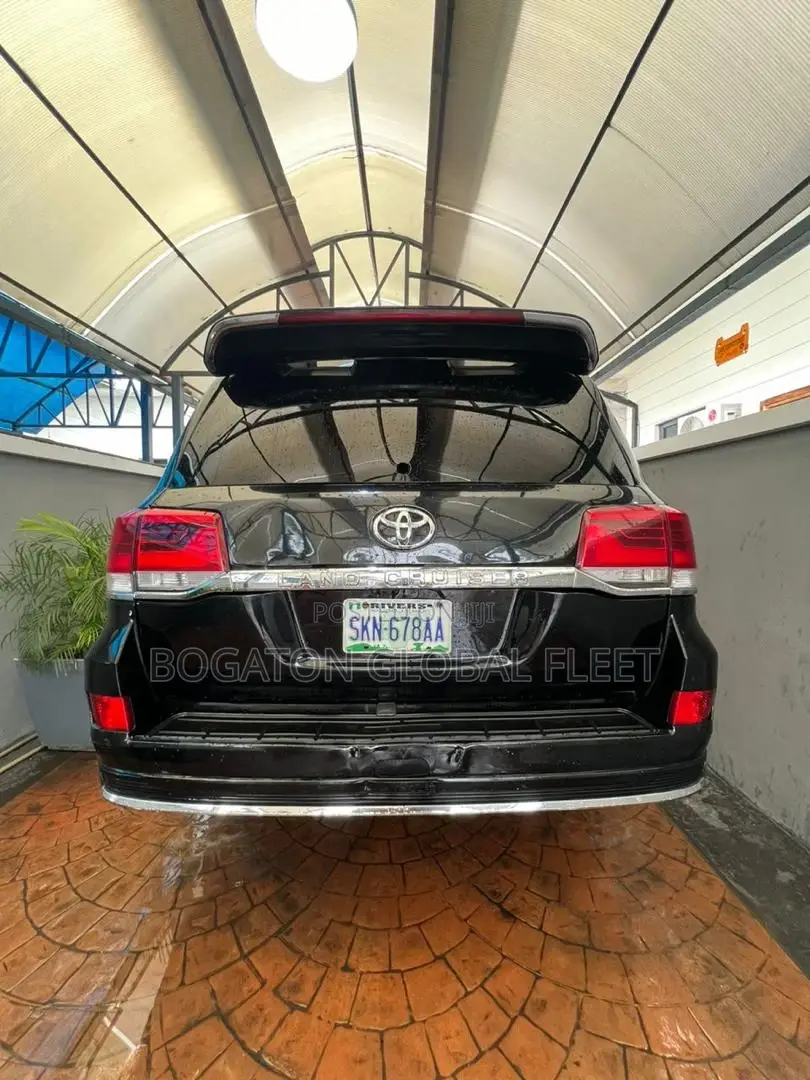 Exortic Toyota Landcruiser for Rent