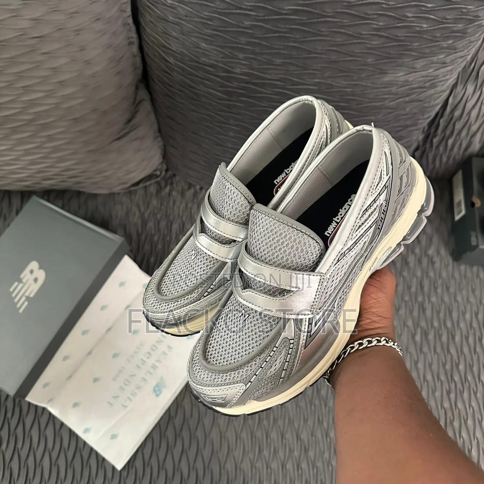 Original New Balance 1906L Loafers