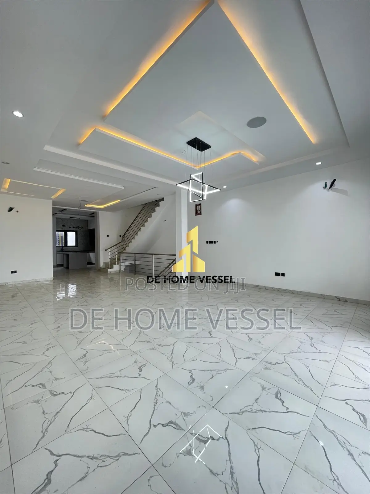 4bdrm Townhouse/Terrace in Lekki for sale