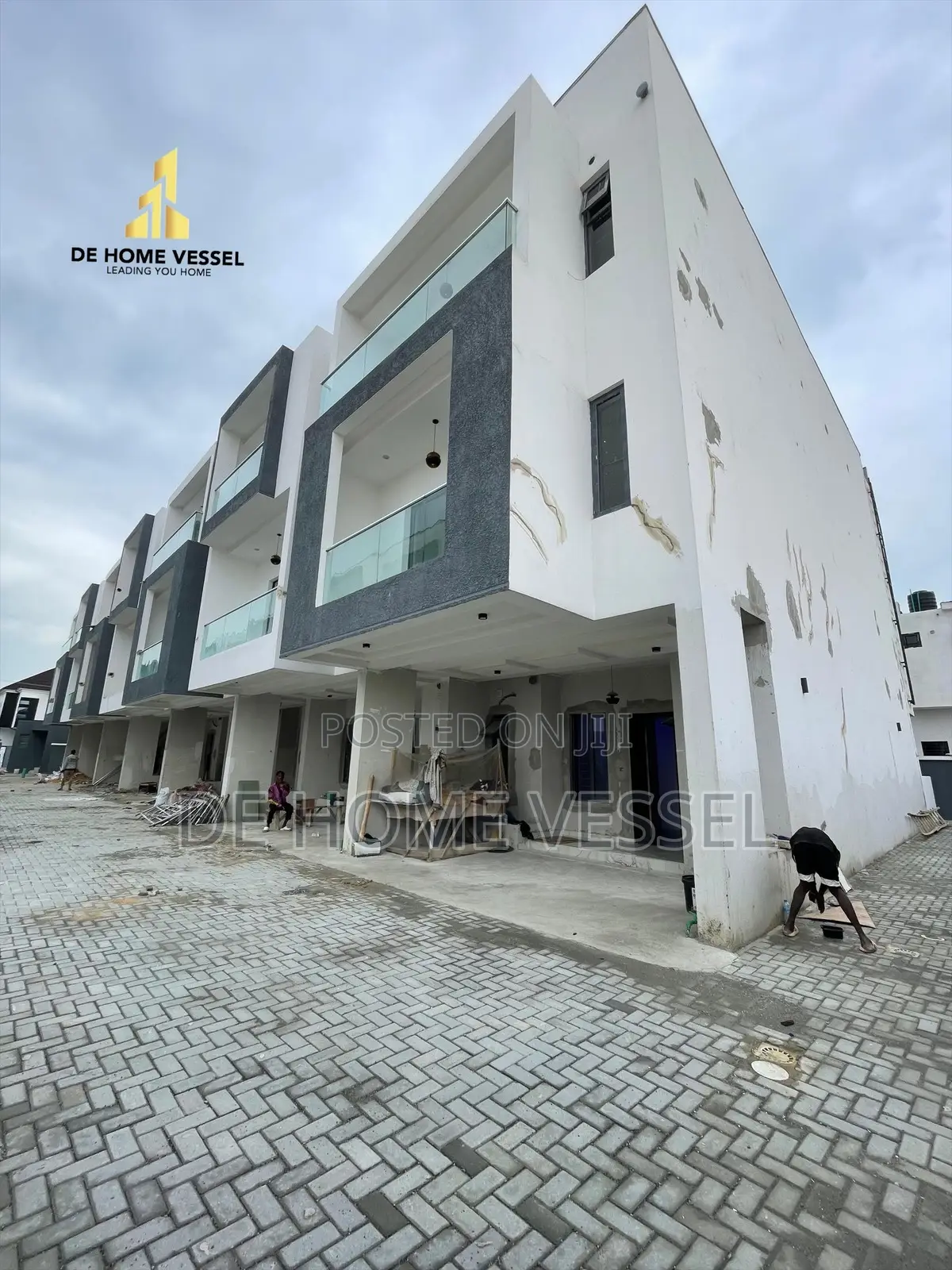 4bdrm Townhouse/Terrace in Lekki for sale
