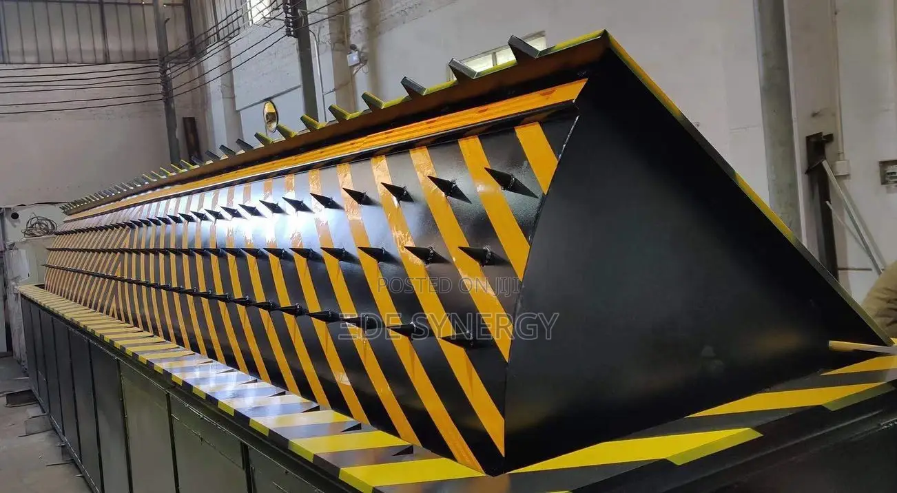3M Hydraulic Road Blocker