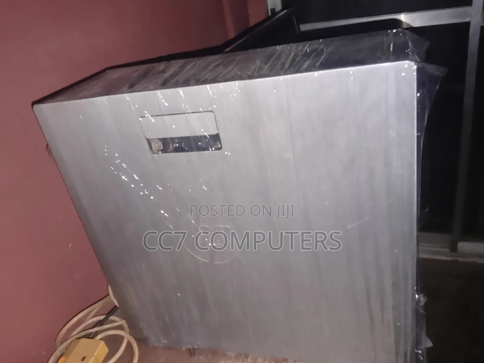 Desktop Computer HP Z620 64GB Intel Xeon SSD 256GB
