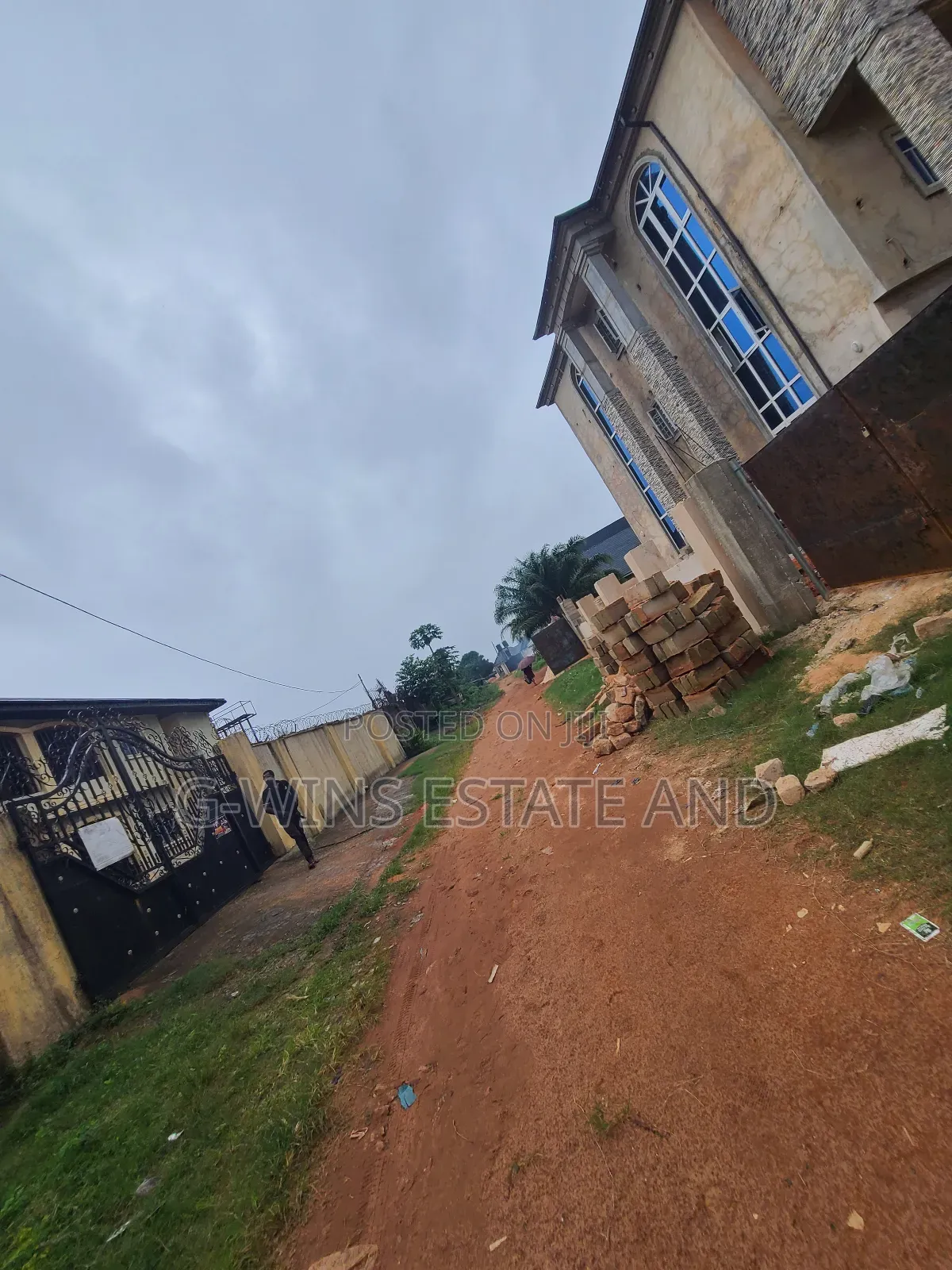 Shopping Complex for Sale