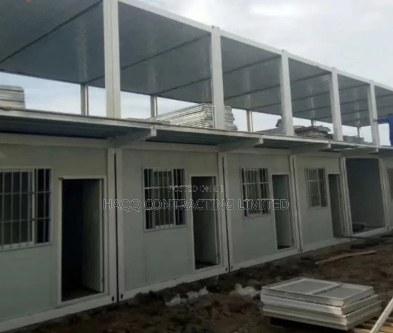 Portacabin Building With Steel Structures, Sandwich Panel