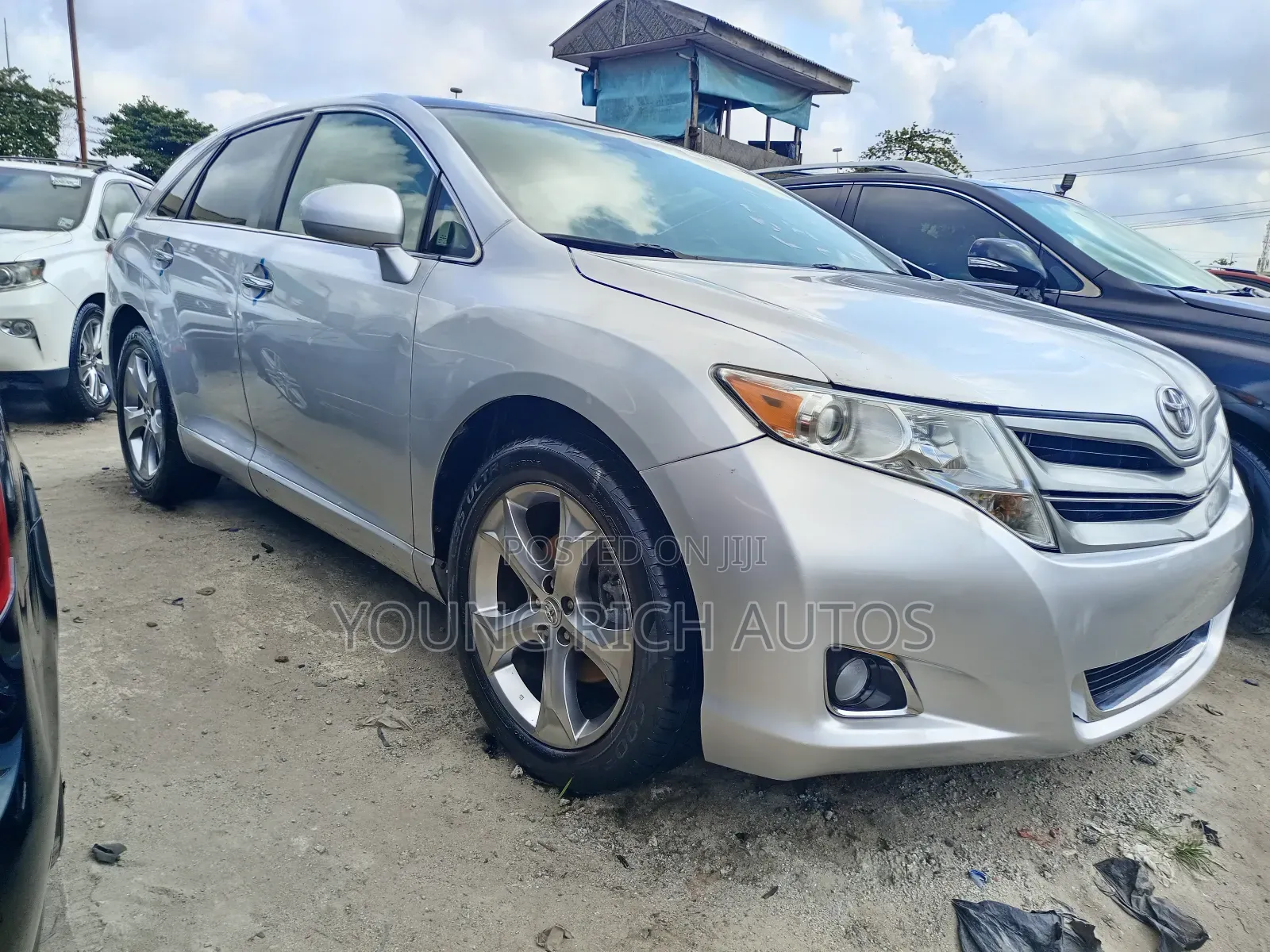 Toyota Venza 2012 Silver