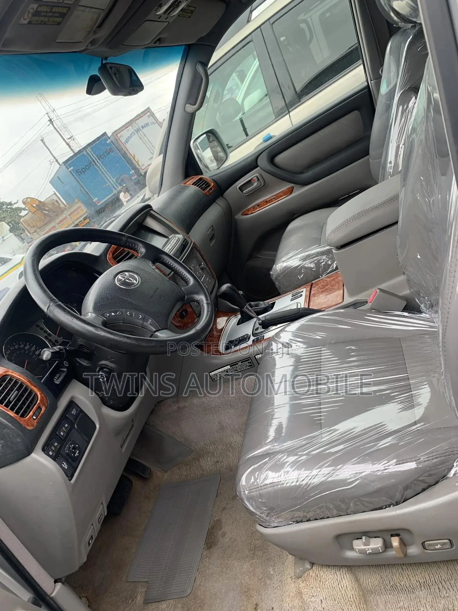 Toyota Land Cruiser 2007 Silver