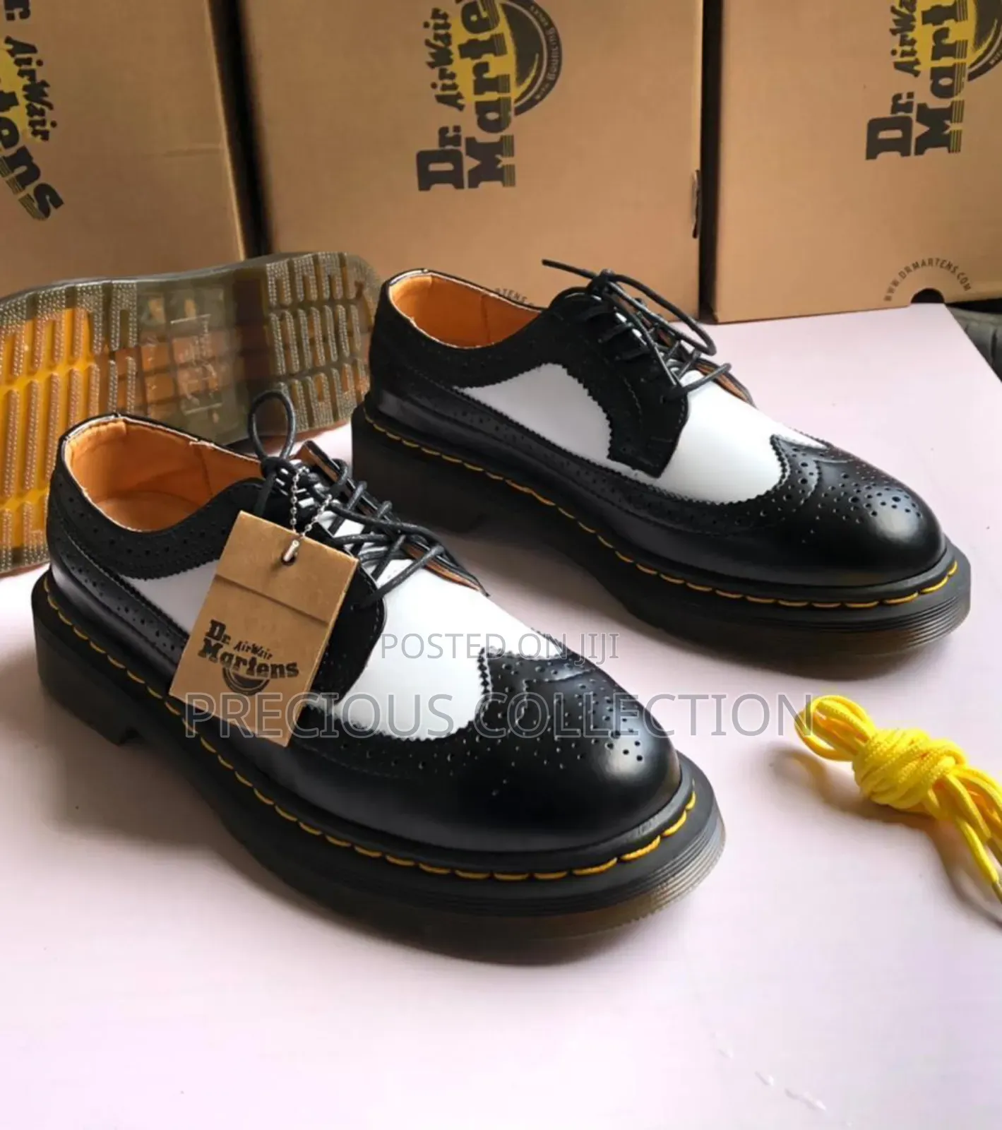 Unisex Dr Martens Leather Shoes