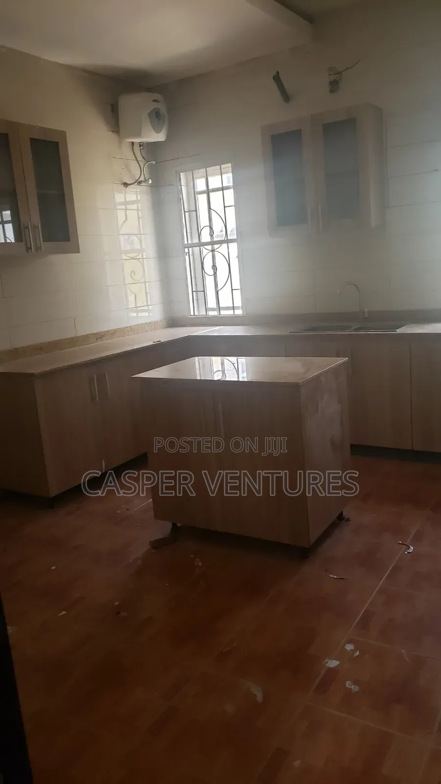 5bdrm Duplex in Idado, Lekki Phase 2 for rent