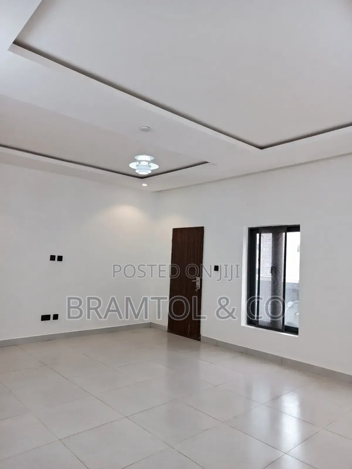 4bdrm Townhouse / Terrace in Maitama for rent