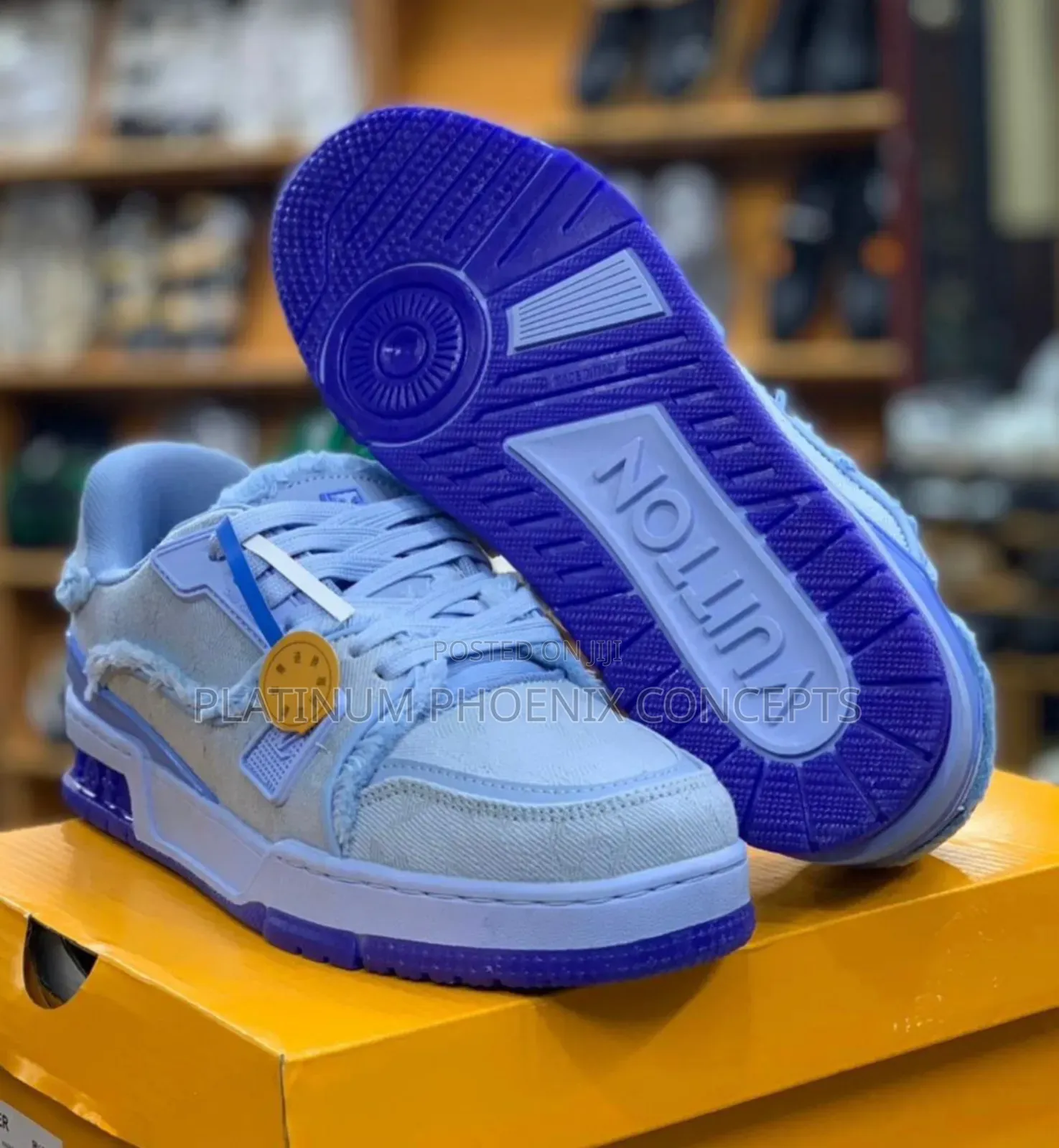 Grade A Louis Vuitton Monogram Original Quality Sneakers